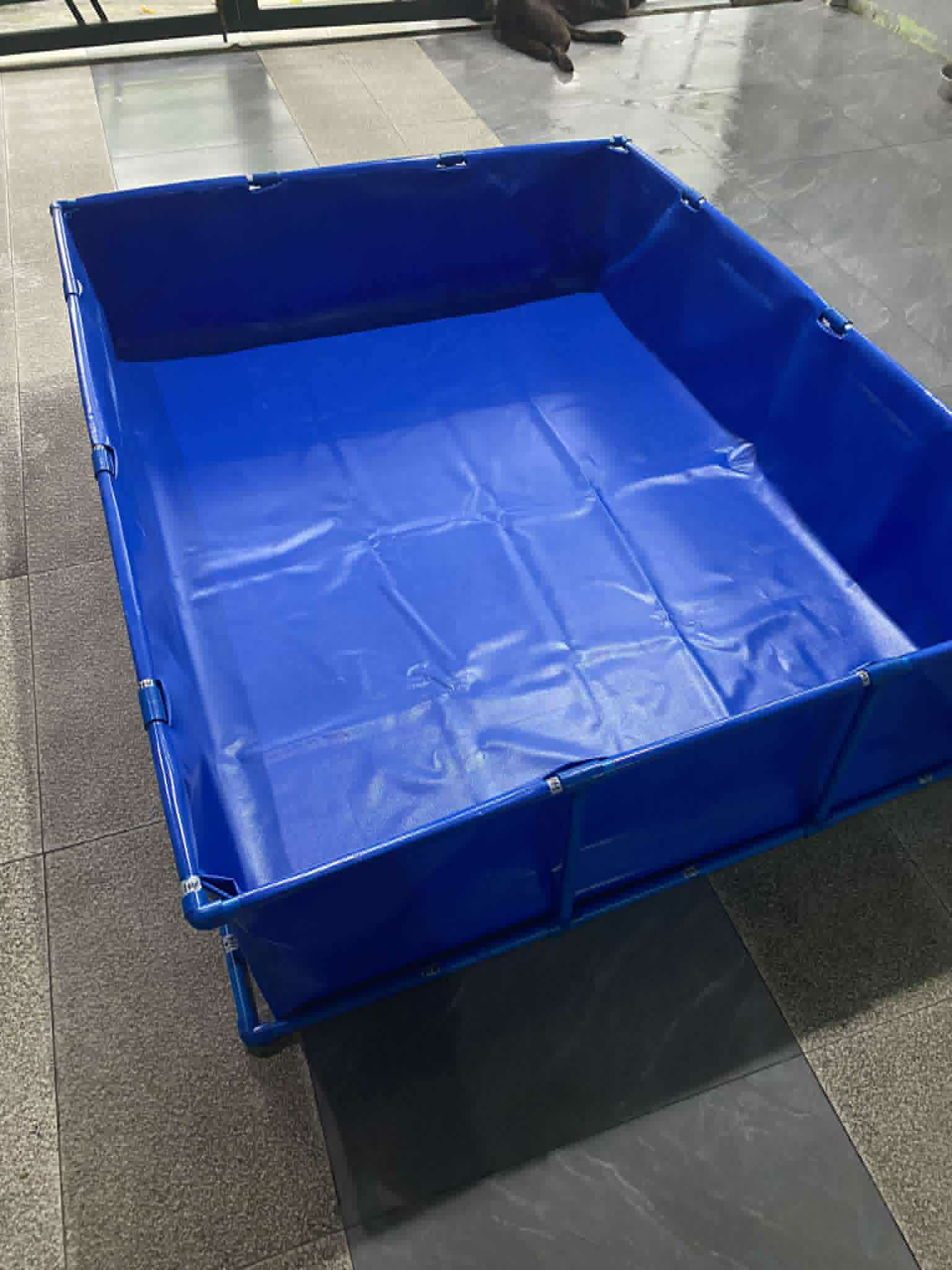 Blue collapsible tarp tank