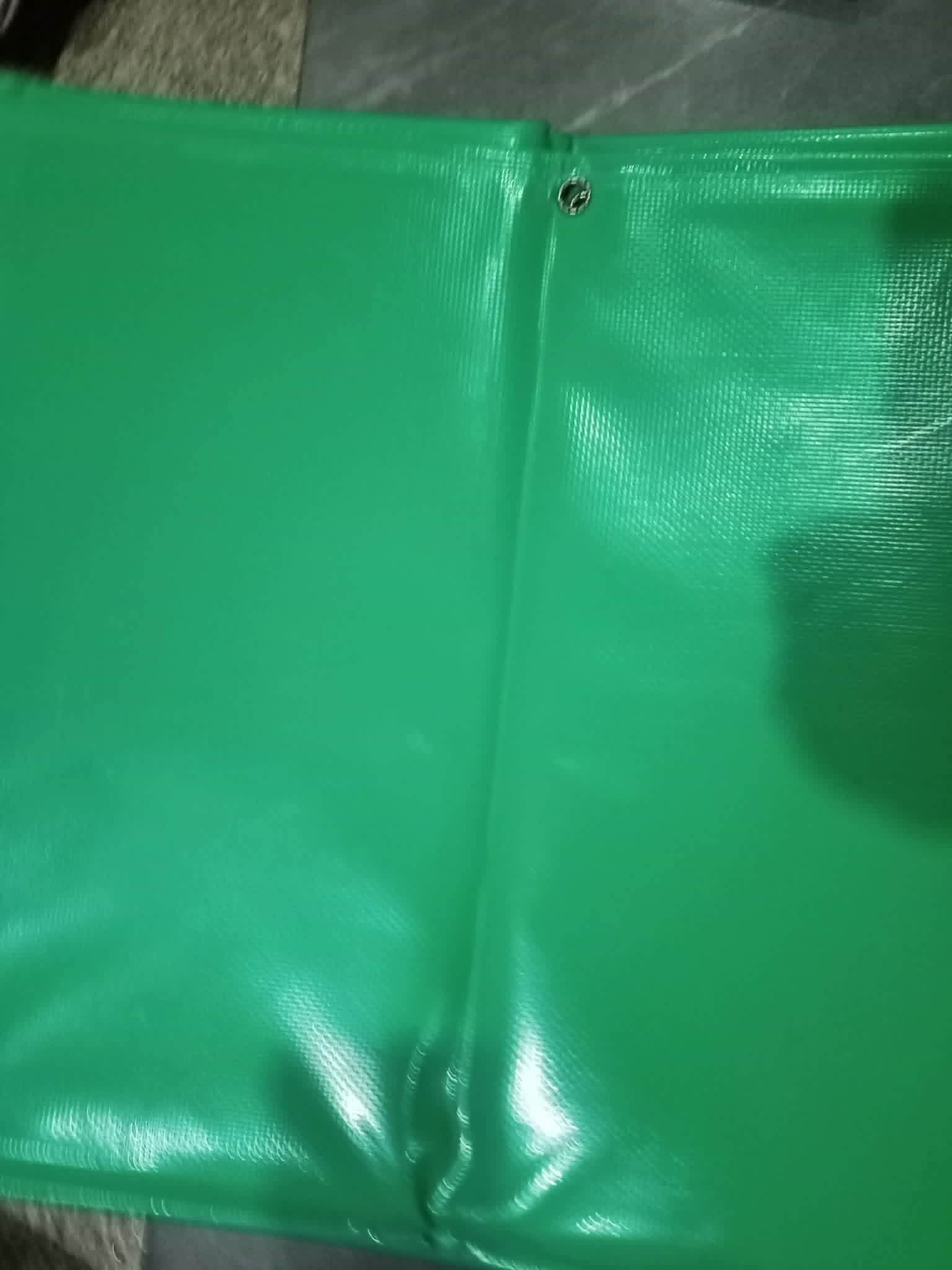 Green tarp seam detail